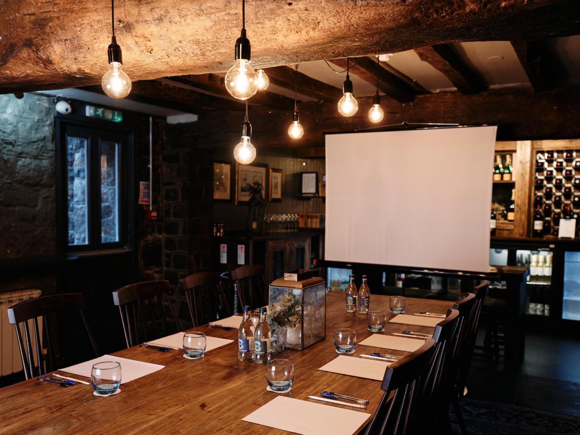 Old Court House Inn St Aubin Εξωτερικό φωτογραφία