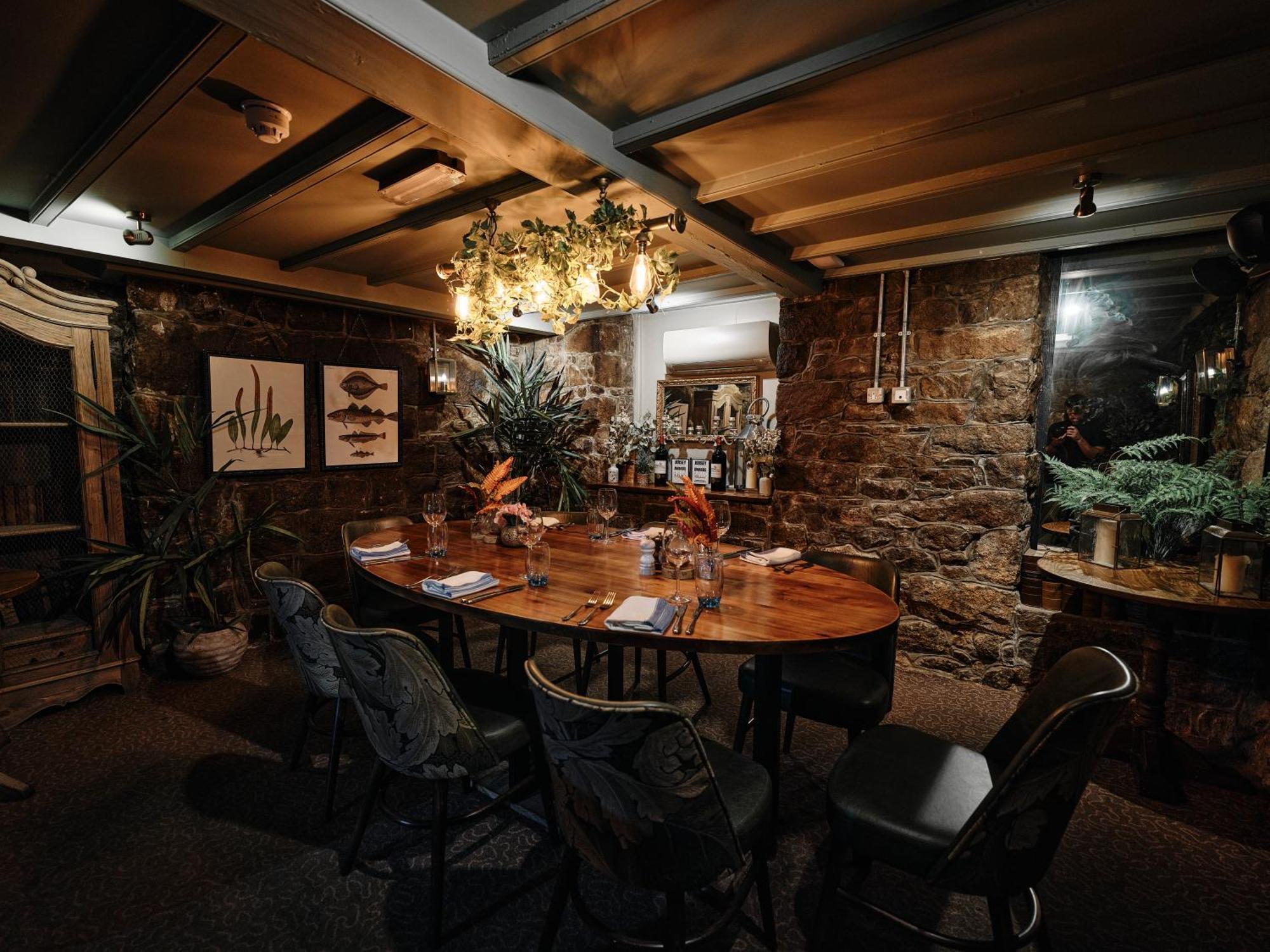 Old Court House Inn St Aubin Εξωτερικό φωτογραφία